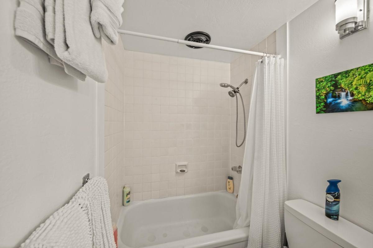 קאילואה-קונה Newly Upgraded 1Br Unit Near Beach Max Of 5 Guests מראה חיצוני תמונה